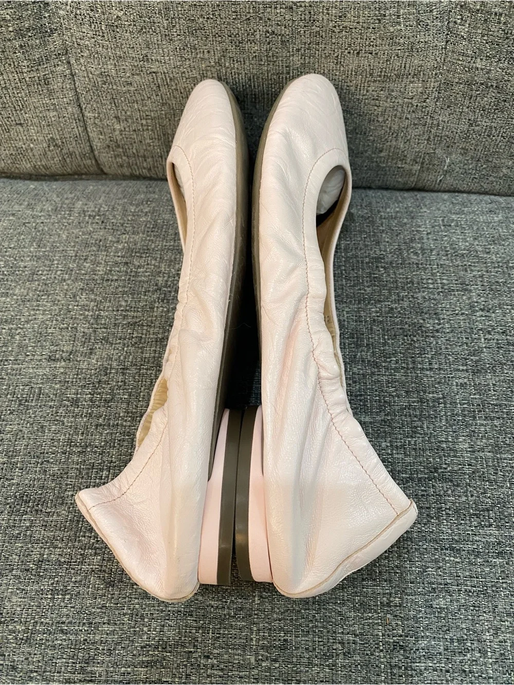 Vionic soft pale